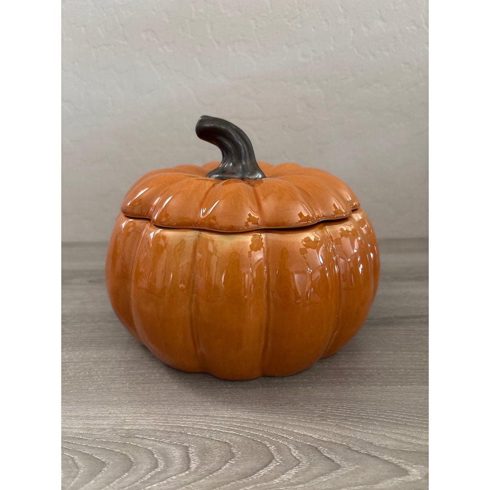 Threshold Stoneware Pumpkin Tureen Orange Glazed Lidded Serving Dish Fall Decor